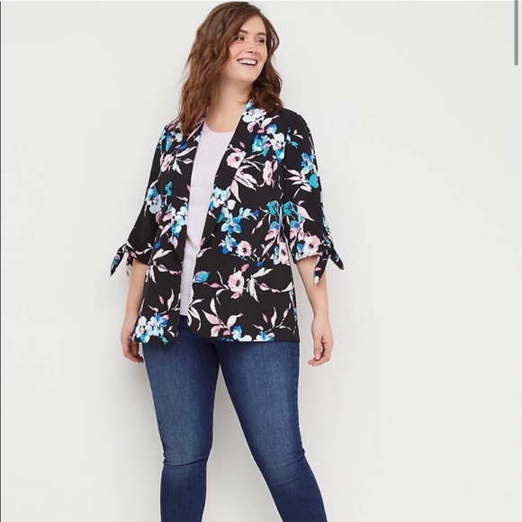Lane Bryant Jackets & Blazers - Lane Bryant Tie Sleeve Crepe Jacket Floral Blazer